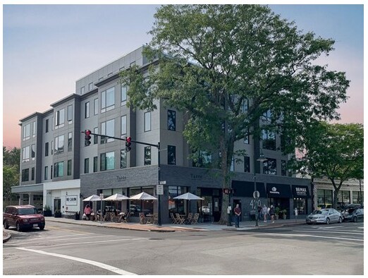 Building Photo - 421 Harvard St