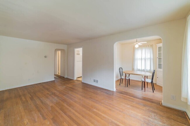 Foto del edificio - 1728 Aberdeen Rd
