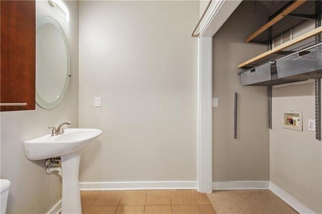 Foto del edificio - 232 19th St NW