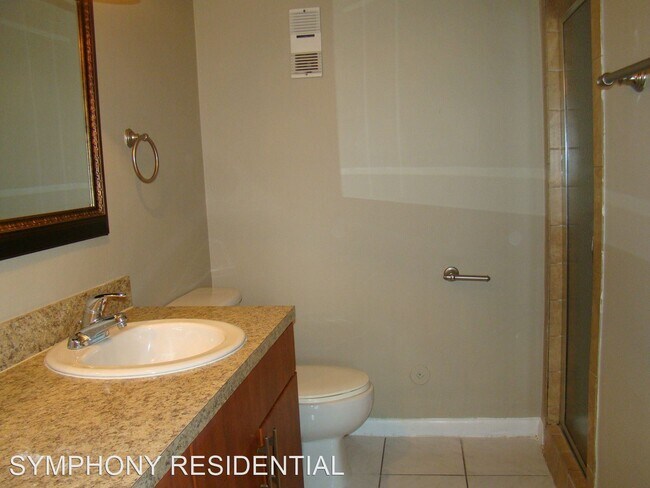 Foto del edificio - 8203 W Sample Rd