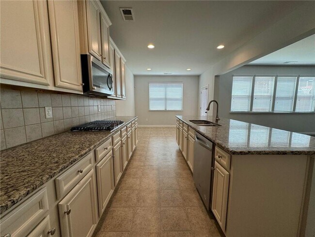 Foto del edificio - 425 Lance View Ln