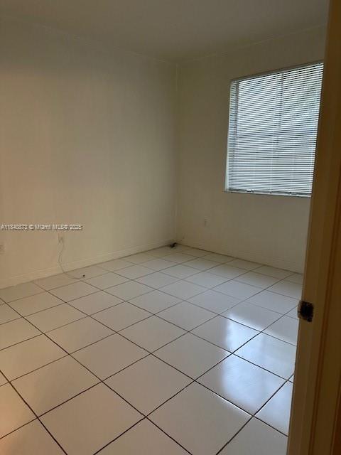 Foto del edificio - 1535 SE 26th St
