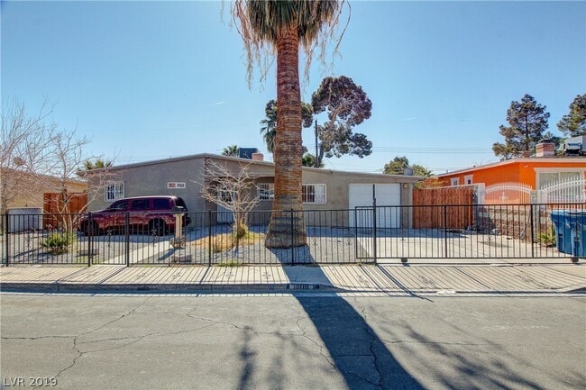 Building Photo - 1808 Franklin Ave