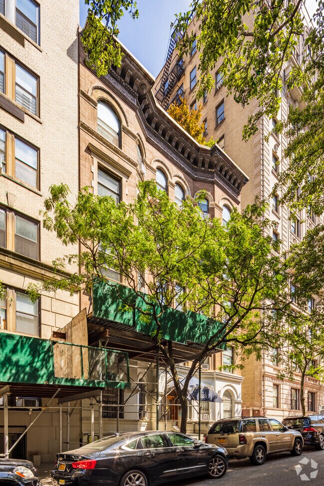 Foto del edificio - 255 W 92nd St