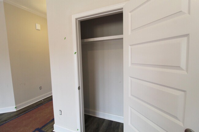 Foto del edificio - 103B Atlantic Ave