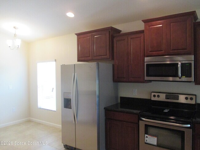 Building Photo - 1213 Musgrass Cir