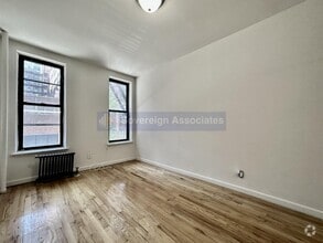 Building Photo - 401 E 68th St
