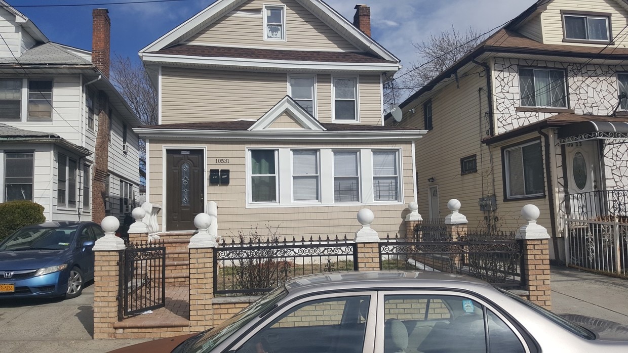 10531 Farmers Blvd, Queens, NY 11412 House Rental in Queens, NY