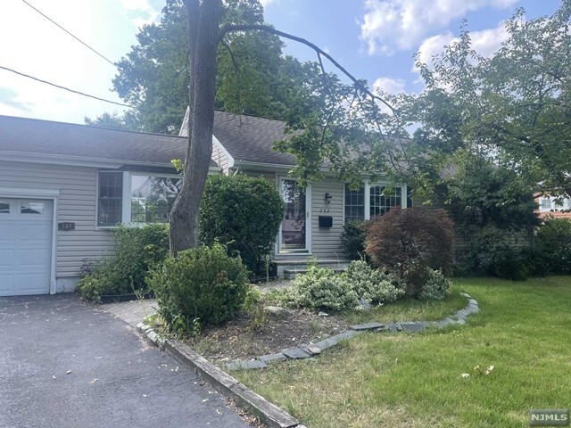 Building Photo - 737 Prescott Pl