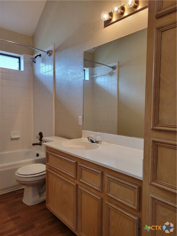 Building Photo - 1104 Lambrusco Dr