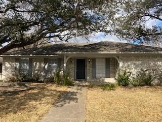 Foto del edificio - 7405 Alto Caro Dr