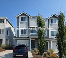 Building Photo - 1114 NW Dragonstone St
