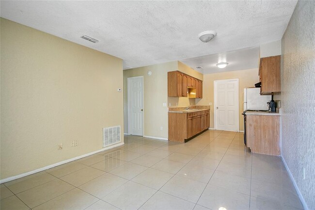 Building Photo - 3164 Redditt Rd