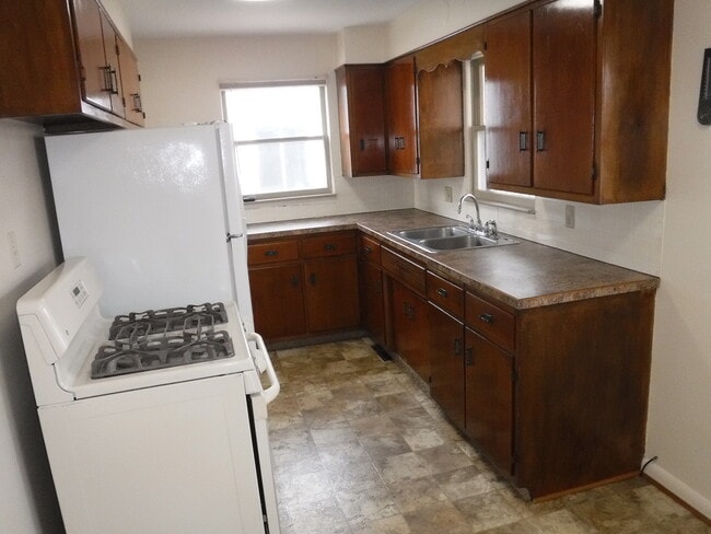 Foto del edificio - 304 E Gary St