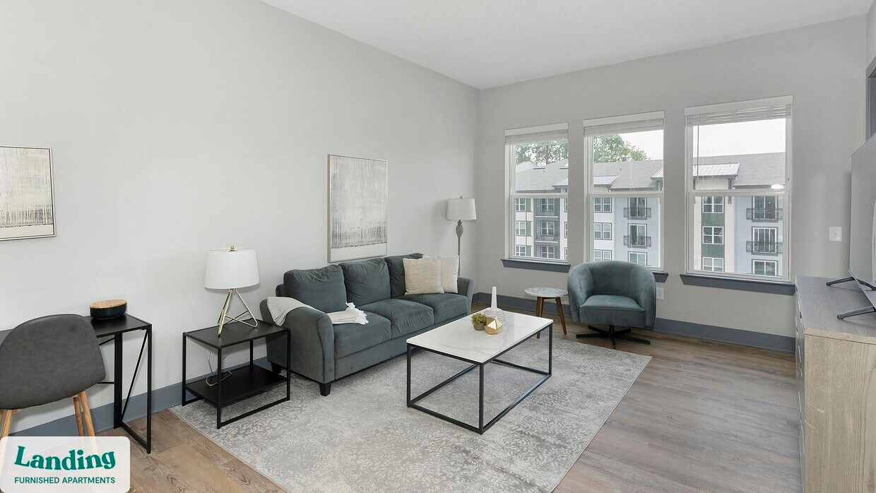 Foto principal - 14041 Hyatt Rd
