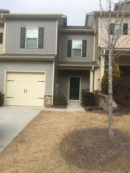 Foto principal - 547 Oakside Pl