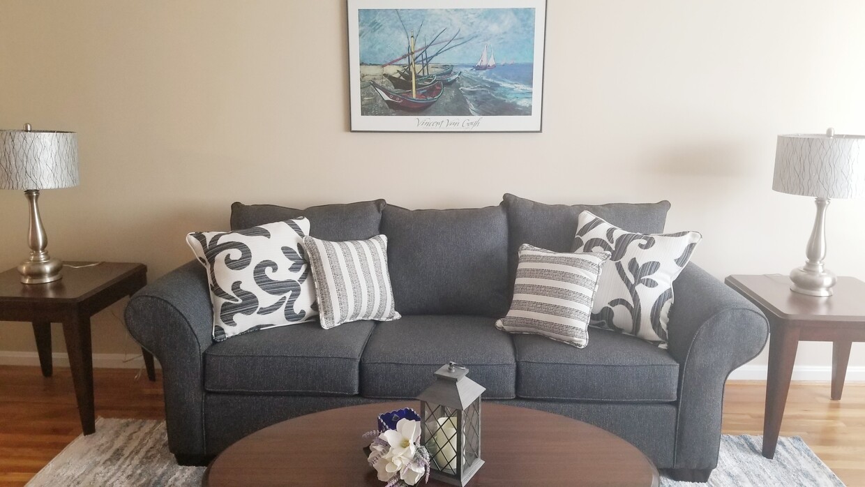 Primary Photo - 3934 Longford Dr