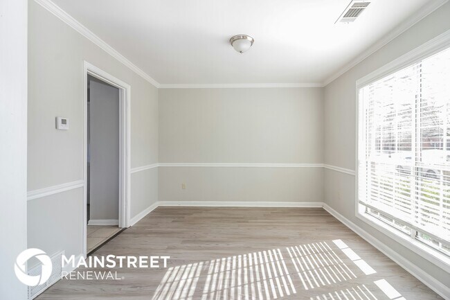 Foto del edificio - 7172 Market Square Dr