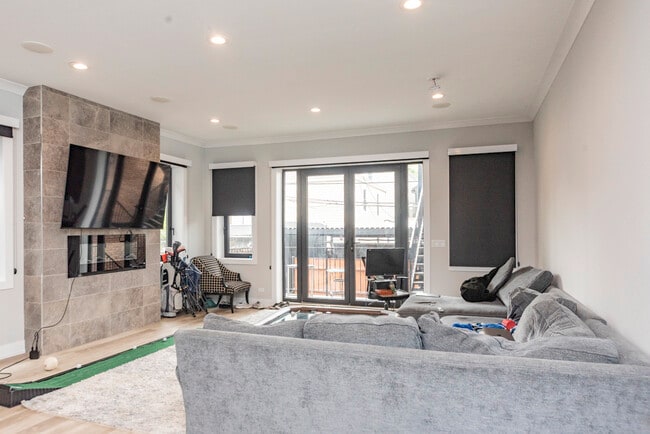 Foto del edificio - 1638 N Sedgwick St