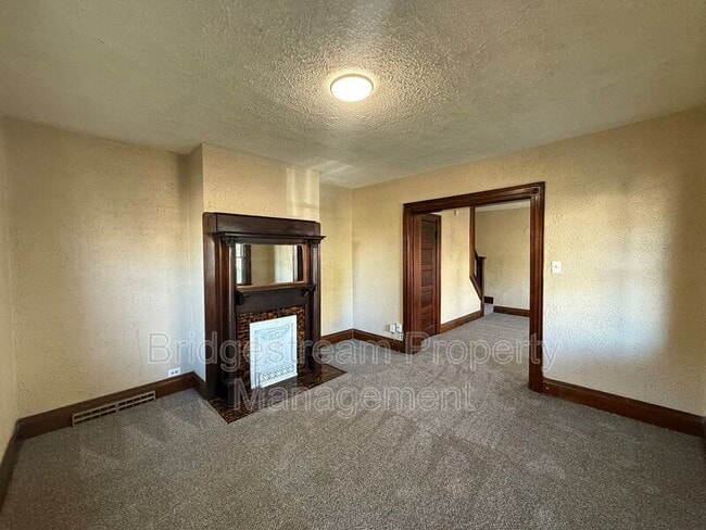 Foto del edificio - 200 Hart St