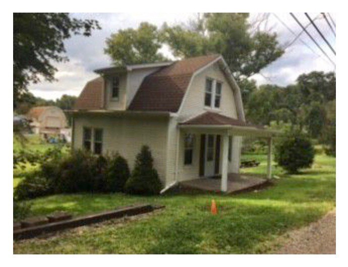 Primary Photo - 126 Hilltopper Lane
