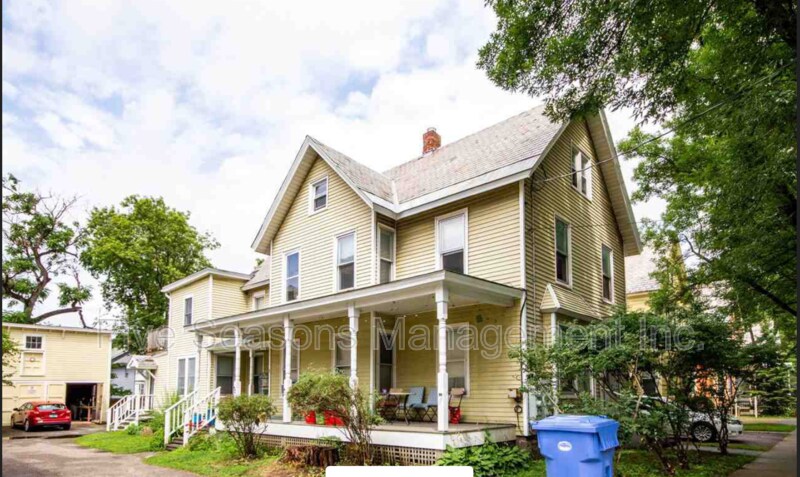 Primary Photo - 21 Lafayette Pl