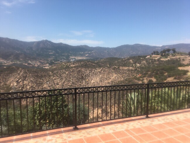 Foto del edificio - 2308 Canyon View Rd