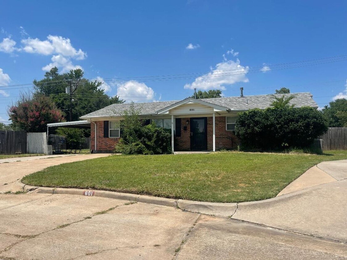 Photo - 601 Richmond Dr.