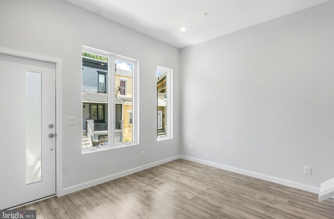 Foto del edificio - 1510 N Myrtlewood St
