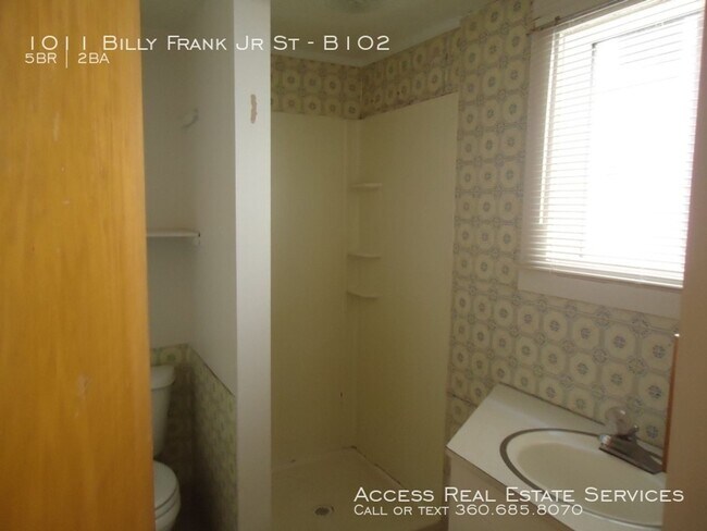 Building Photo - 1011 Billy Frank Jr. St