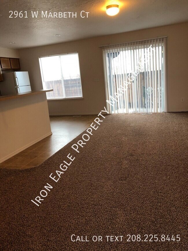 Building Photo - 2961 W Marbeth Ct