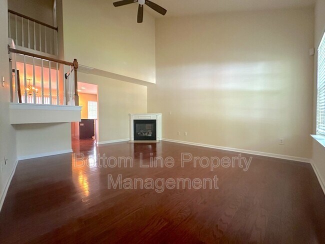 Photo - 1367 Killashee Ct Townhome