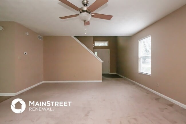 Building Photo - 3338 Montgomery Dr