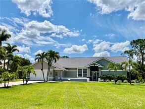 Building Photo - 6000 Key Largo Cir
