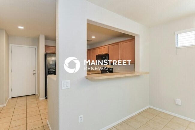 Foto del edificio - 3 Bedroom Pet-Friendly Home in TUCSON, AZ with Main Street Renewal