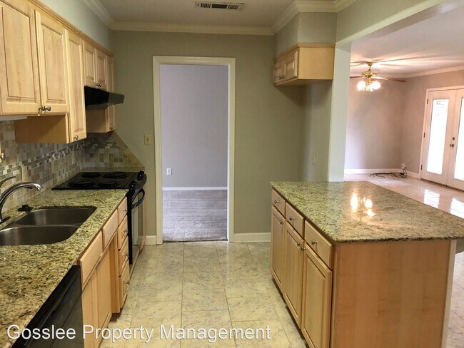 Building Photo - 4 br, 2 bath House - 1405 Akron Drive