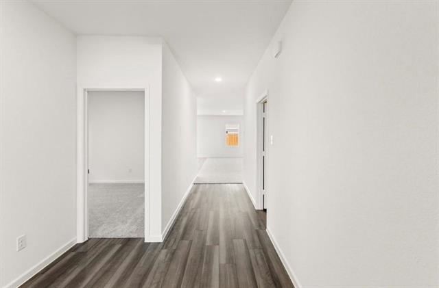 Foto del edificio - 10308 Holy Cross Ln