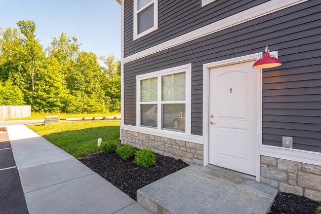 Building Photo - 2205 Crossfield Dr