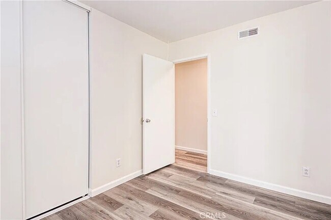 Foto del edificio - 4418 Jill St