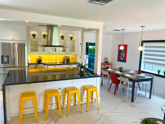 Foto del edificio - 1008 Moffett St