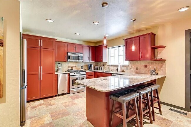 Foto del edificio - 3713 NW 125th St