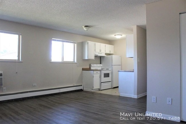 Building Photo - bedroom in Arvada CO 80002