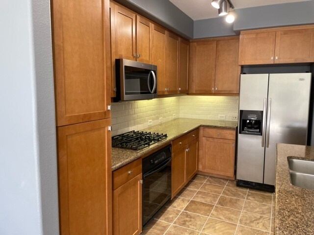 Building Photo - 8233 Station Village Ln