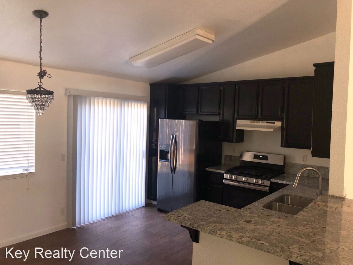 7193 Snowy Birch Way, Sacramento, CA 95823 House Rental in Sacramento