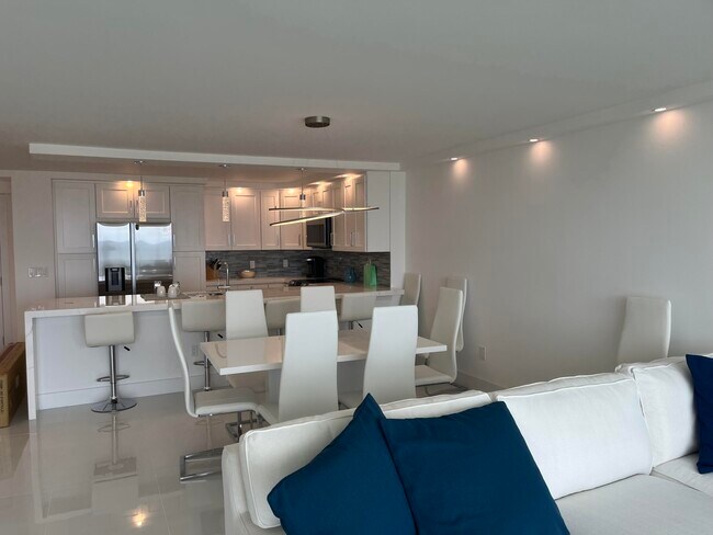 Foto del edificio - 3000 S Ocean Blvd