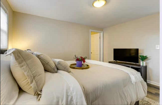 Foto del edificio - 1108 Valley View Ave