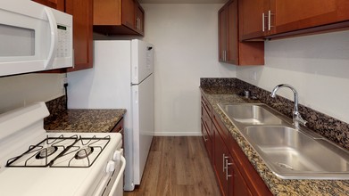 The Timbers Apartments photo'