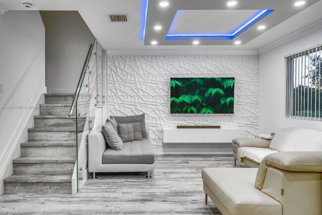 Foto del edificio - 3 br, 2.5 bath House - 6215 Kendale Lakes ...
