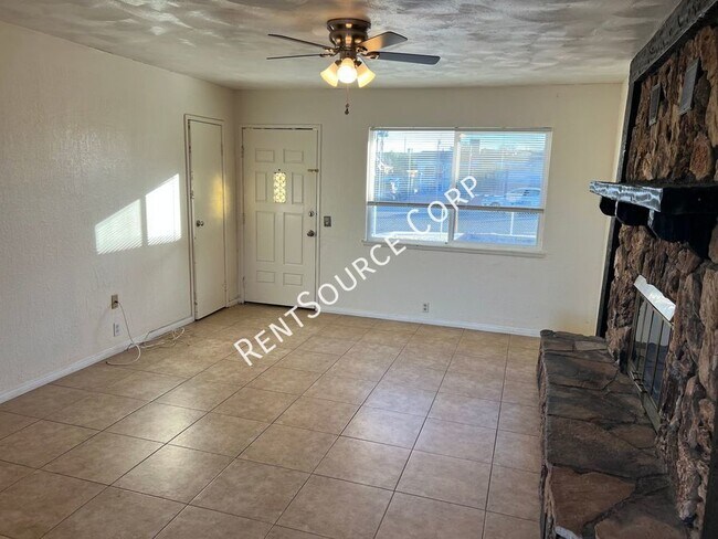 Foto del edificio - 1705 Church St