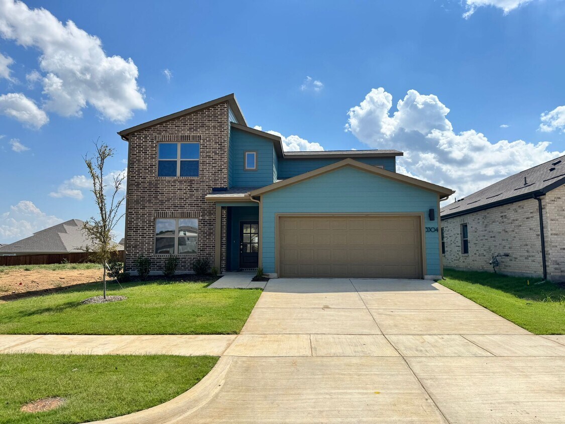 Foto principal - 3304 Kingdom Dr